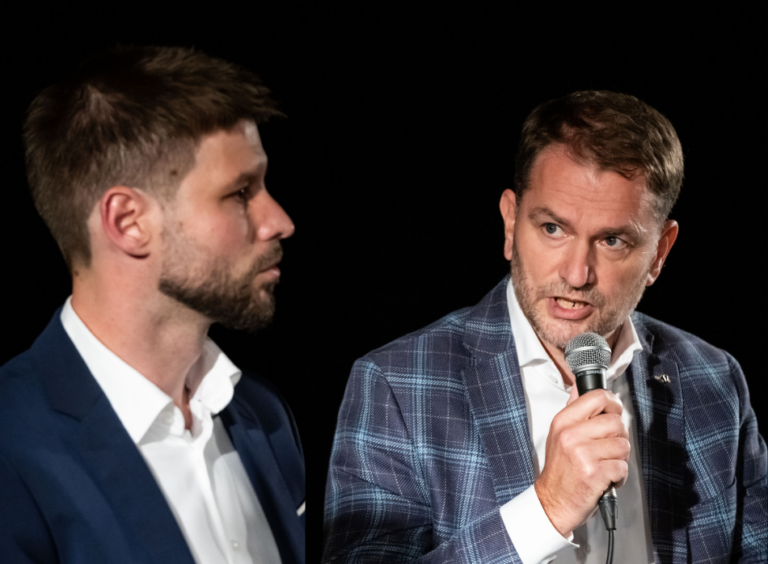 ŠOKUJÚCI PRIESKUM Neuveriteľné čísla pre Matoviča aj Demokratov, prečo je štátny prieskum iný, ako ostatné Štát ukázal vlastné čísla – a politická scéna spozornela. Januárový prieskum Centra sociá (5)