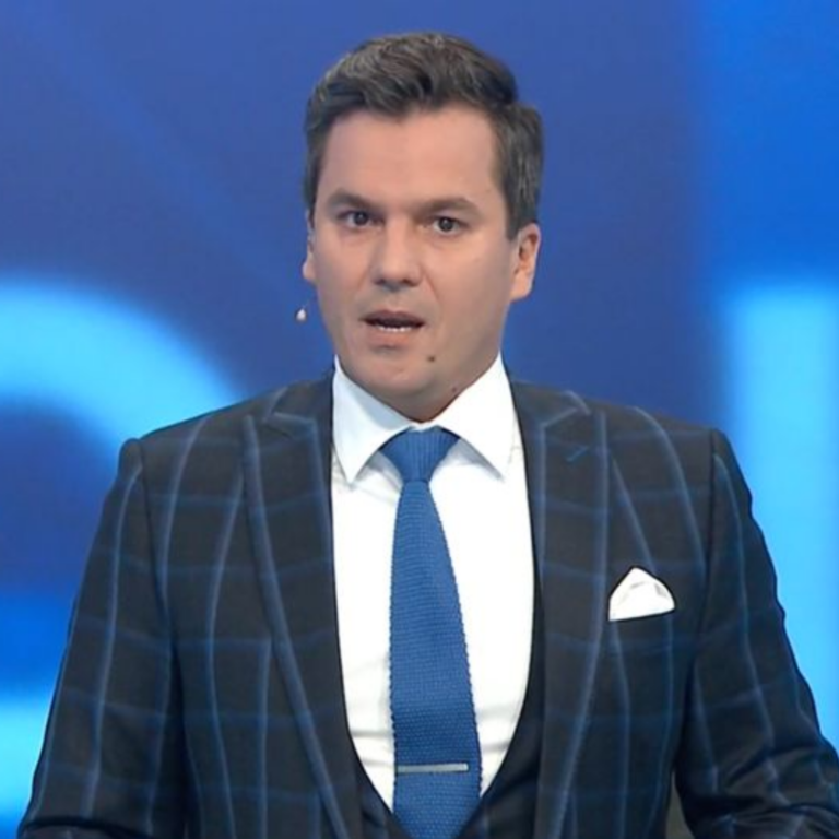VIDEO SLOVENSKO ZAMRZLO, minister dopravy Ráž vyrazil do ulíc práve v deň ľadovej KALAMITY. Čo povedal - 2026-02-24T221115.226
