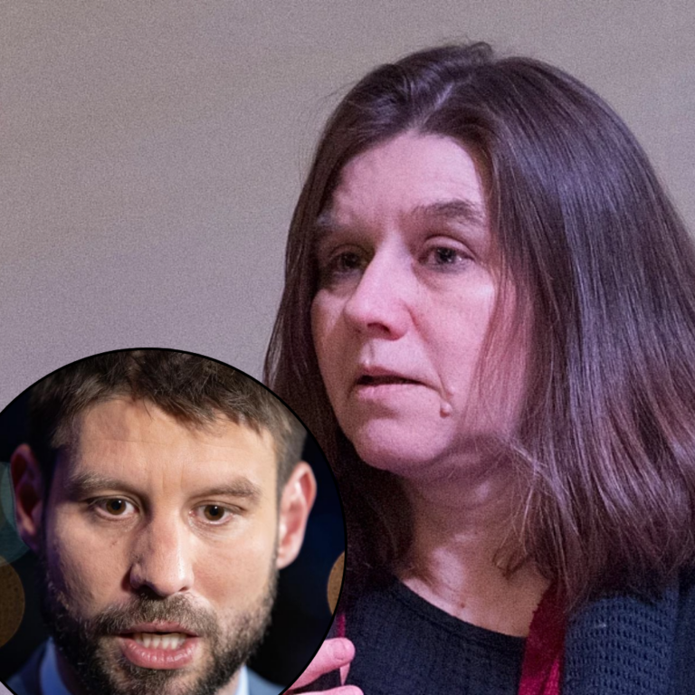 VIDEO SLOVENSKO ZAMRZLO, minister dopravy Ráž vyrazil do ulíc práve v deň ľadovej KALAMITY. Čo povedal - 2026-03-22T202637.966